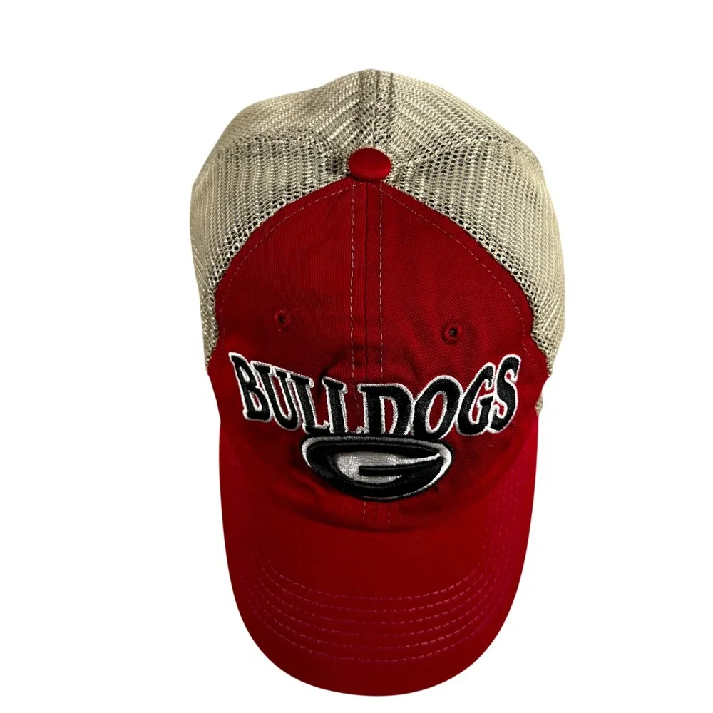 Fan Favorite Georgia Bulldogs Trucker Hat Mens OSFA Red Good Snapback Mesh NCAA